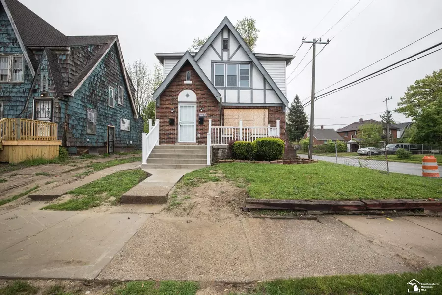 13900 CHERRYLAWN Street, Detroit, MI 48238