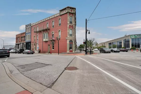 Port Huron, MI 48060,902 Military Avenue