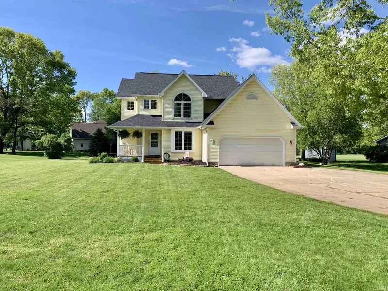 8661 Riverbend Drive, Portland, MI 48875