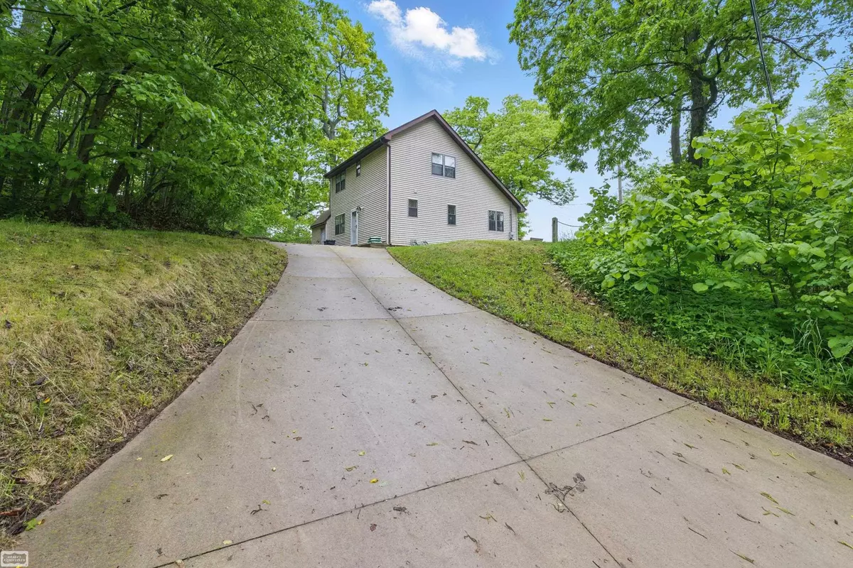 Lapeer, MI 48446,3620 Lakeshore Drive