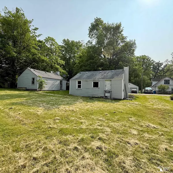 Manitou Beach, MI 49253,438 Cherry Street