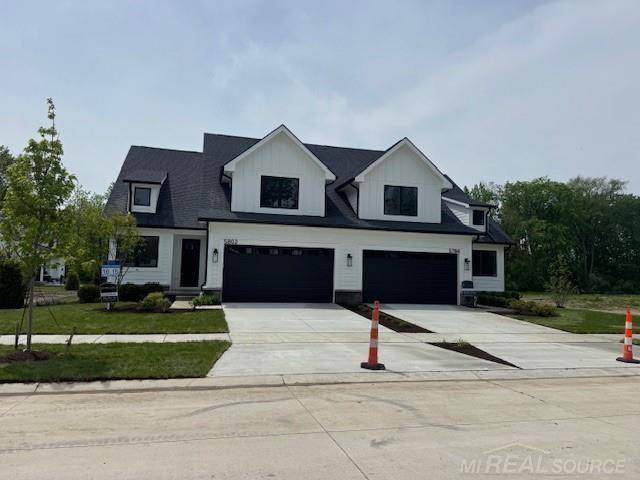 43763 Mound Road, Sterling Heights, MI 48314