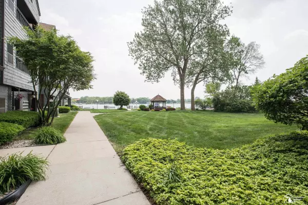 Trenton, MI 48183,2465 Riverside Drive