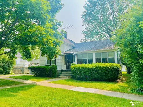 Trenton, MI 48183,3421 3rd Street