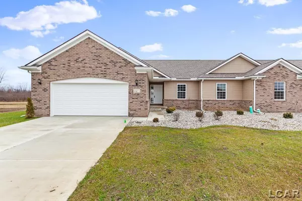 2819 Eunice Circle, Adrian, MI 49221