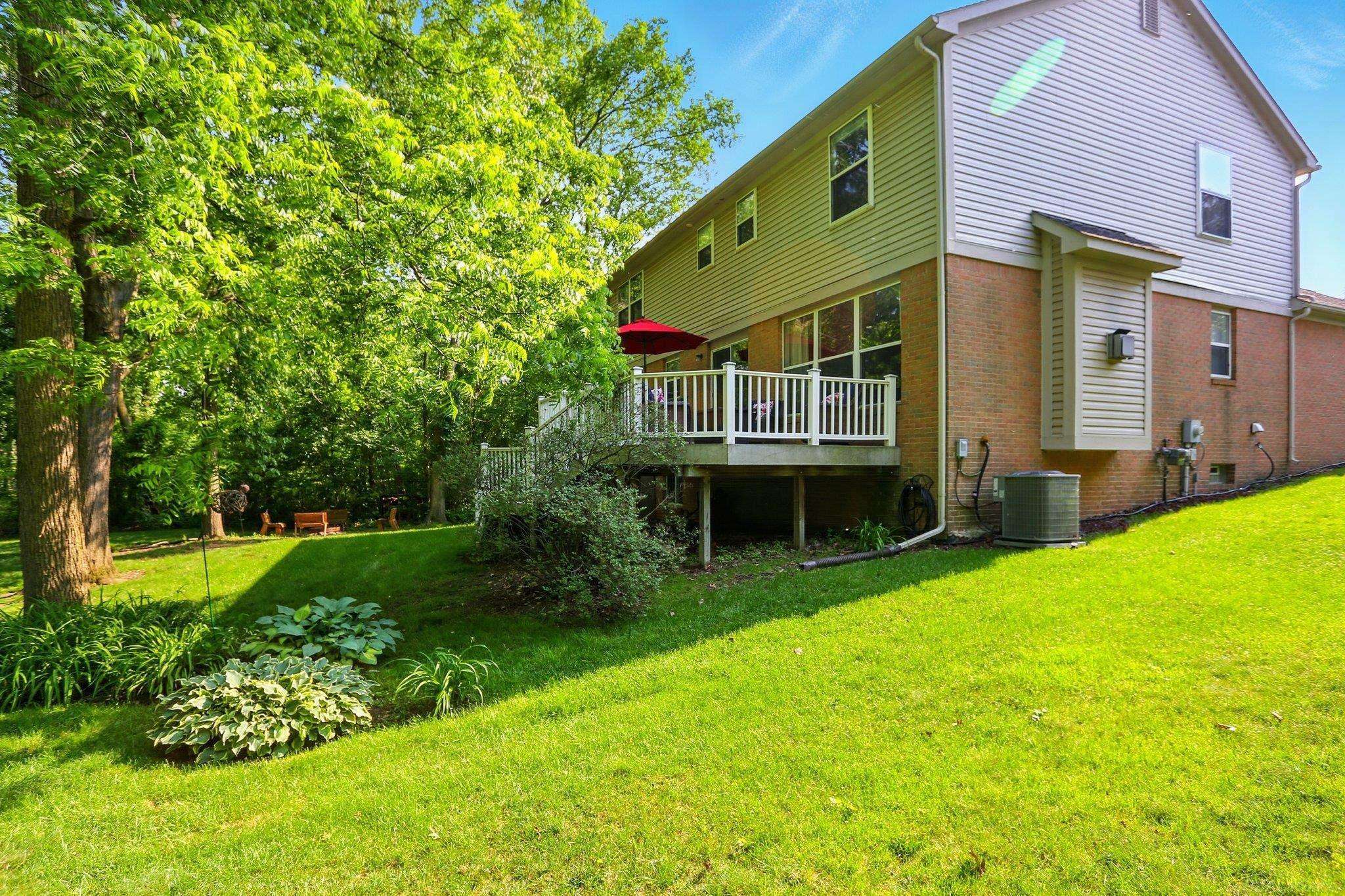 Rochester Hills, MI 48307,2729 Long Meadow Lane