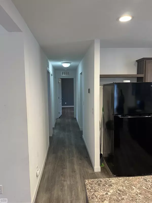 Clinton Twp, MI 48038,38058 St Tropez Drive