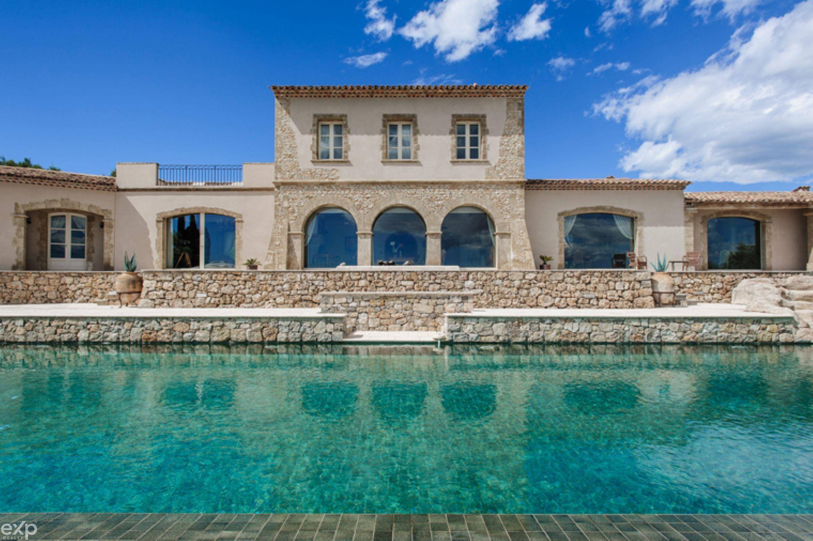 Out Of Area, FL 48084,0000 French Riviera Avenue