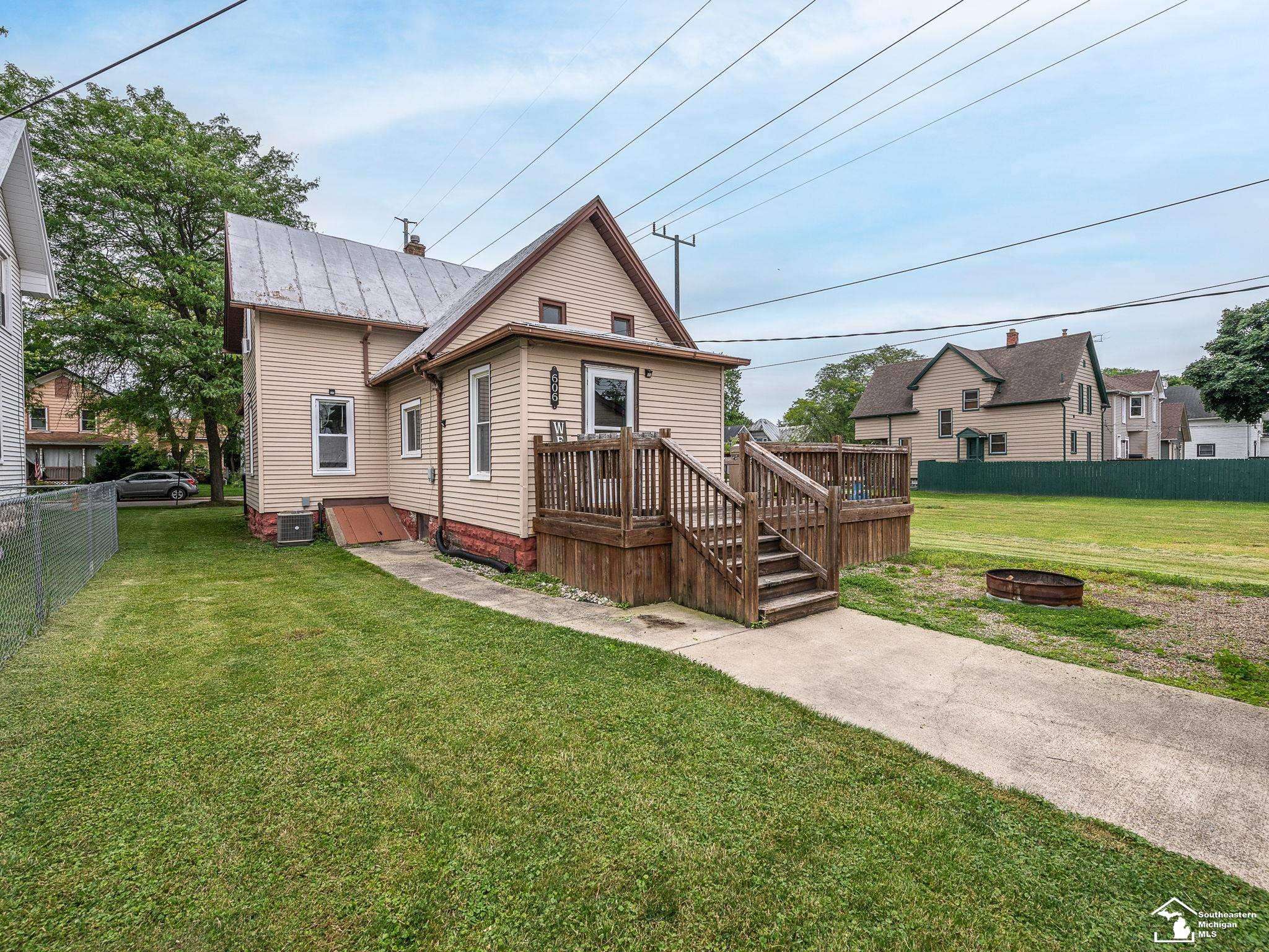 Monroe, MI 48161,606 E 3rd Street