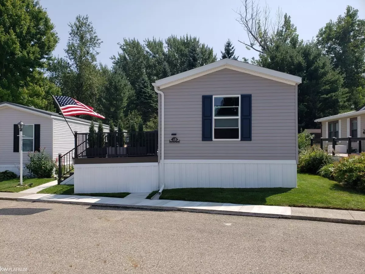Port Sanilac, MI 48469,258 W Shoreline Drive