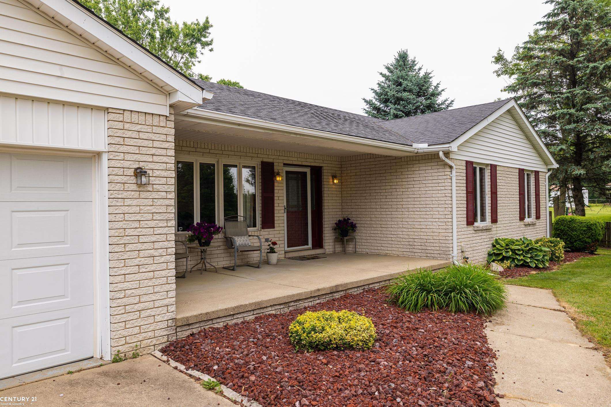 Lake Orion, MI 48362,1540 W Clarkston Road