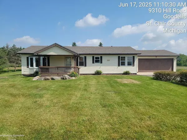 9310 Hill Road, Wales, MI