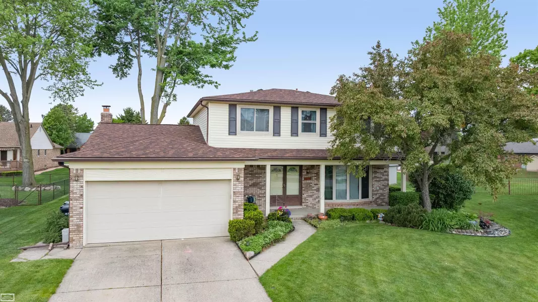 14213 Brookings Drive, Sterling Heights, MI 48313