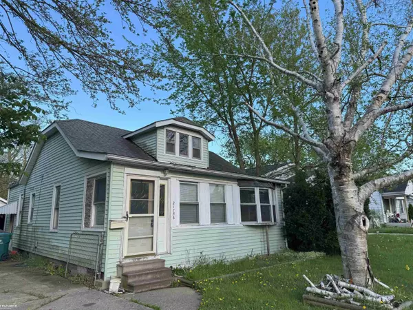 21756 Shakespeare Avenue, Eastpointe, MI 48021