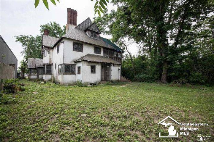 Detroit, MI 48208,1989 W Grand Boulevard