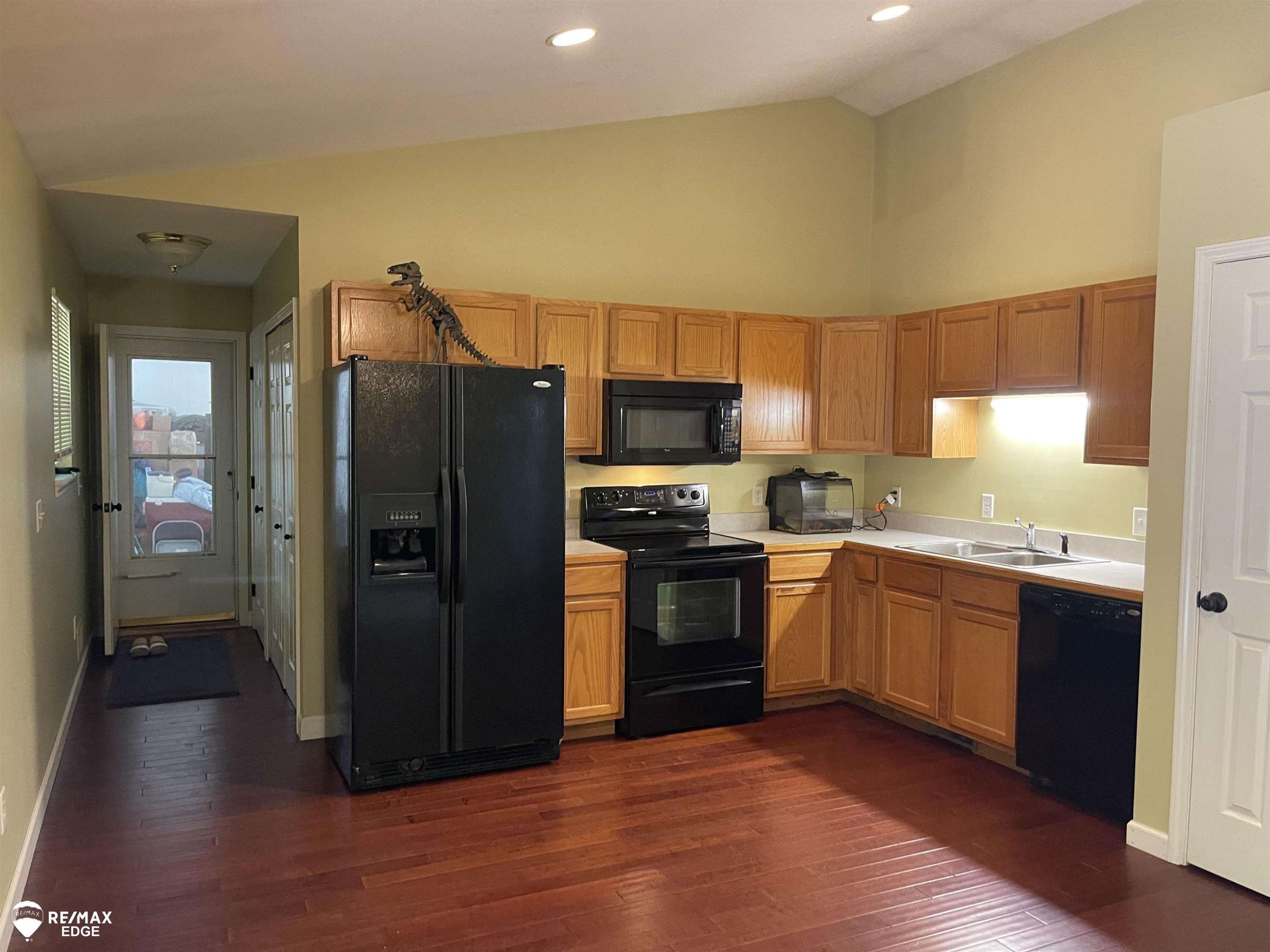Swartz Creek, MI 48473,9238 Oakview Drive
