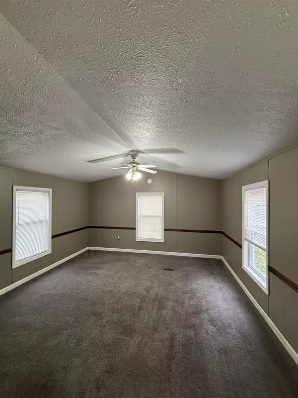 Croswell, MI 48422,5393 CEDAR Street