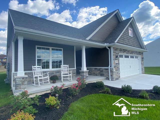 8260 Grande Lake Circle, Temperance, MI 48182