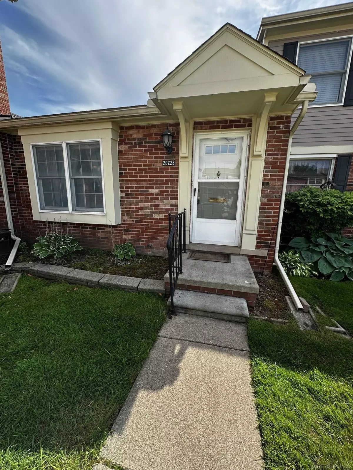 Clinton Twp, MI 48036,20226 S Great Oaks Circle