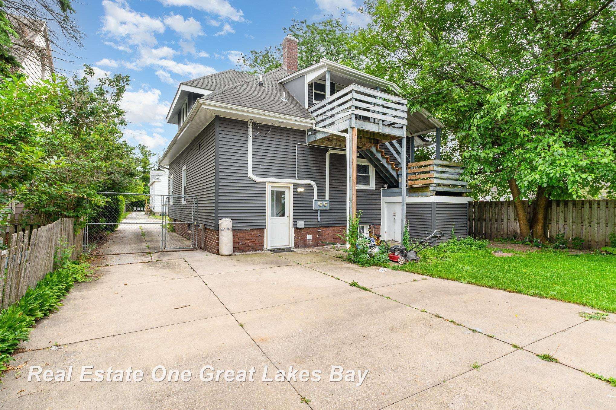 Saginaw, MI 48602,119 N Charles Street
