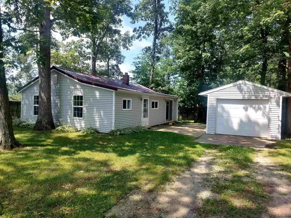 5900 Lyons Highway, Adrian, MI 49221