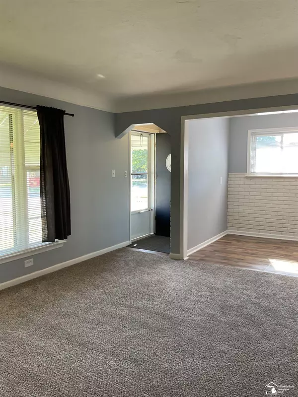 Lincoln Park, MI 48146,1503 Philomene Boulevard