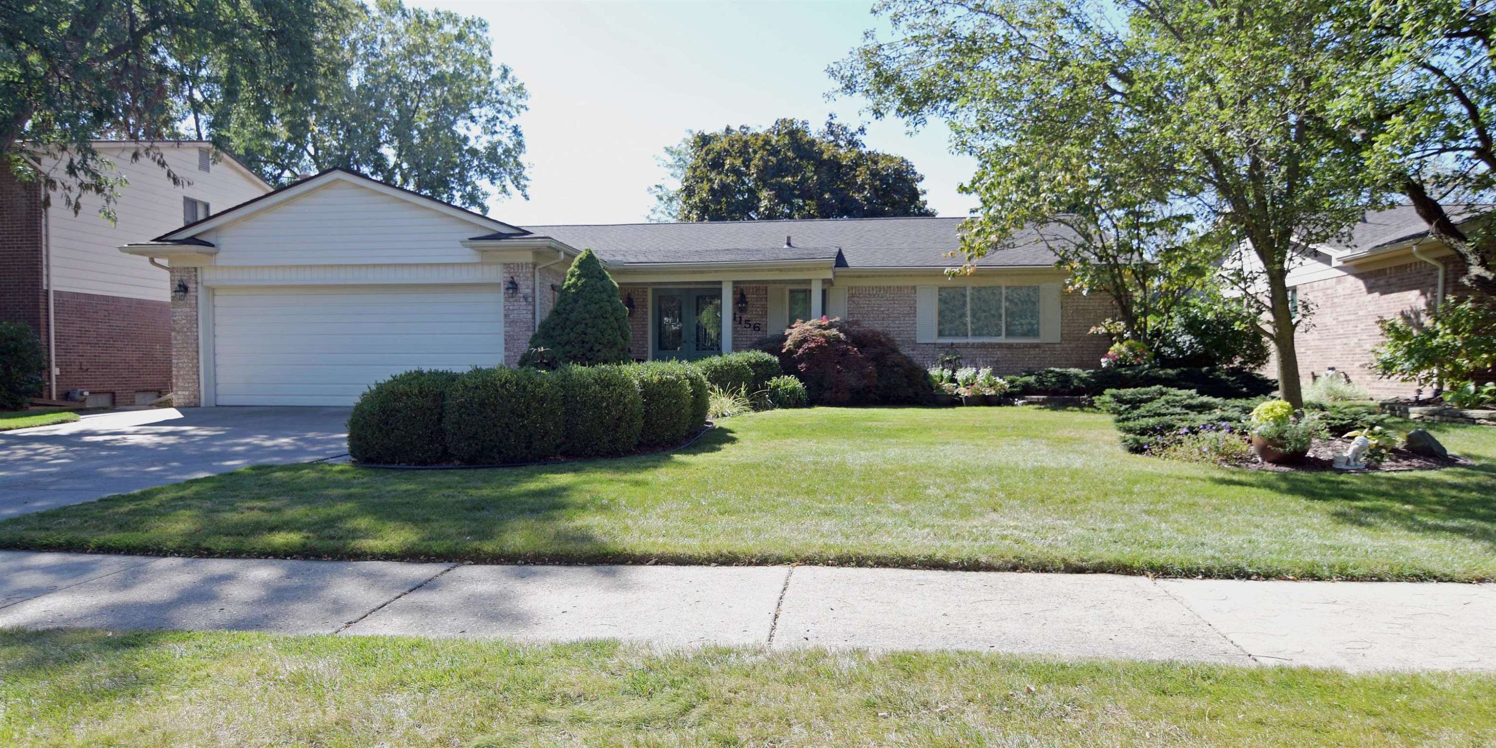 1156 Trevino Drive, Troy, MI 48085