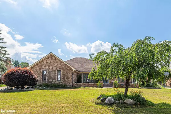 Shelby Twp, MI 48315,54143 Algonquin Drive