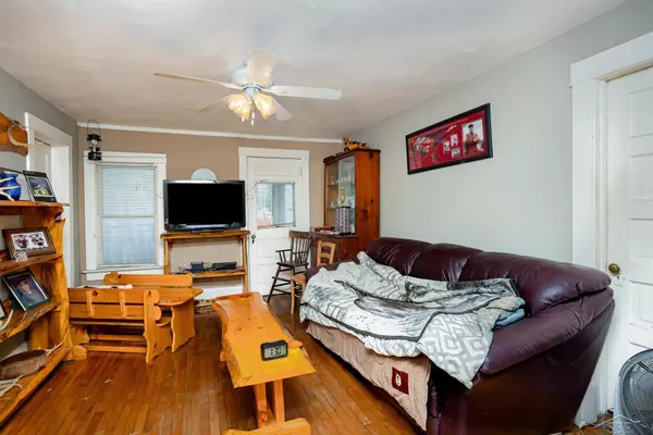 Saint Charles, MI 48655,120 S Miami Street