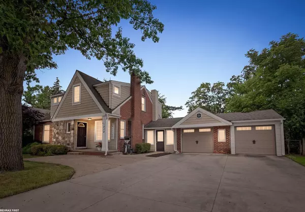 1828 W 12 Mile Road, Royal Oak, MI 48073