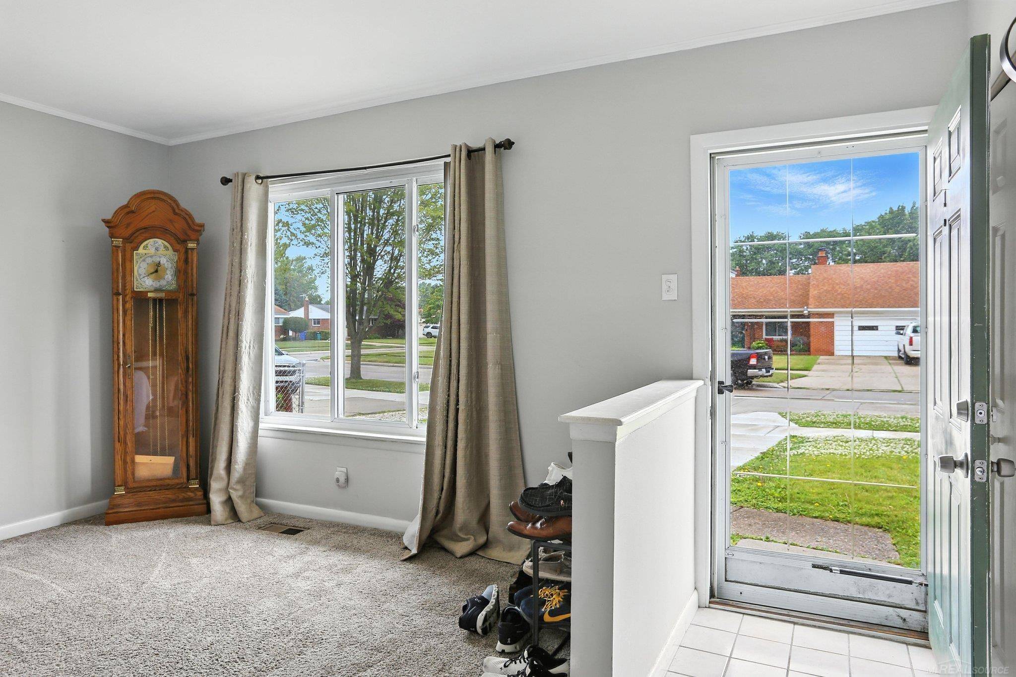 Fraser, MI 48026,18260 N Spring Court