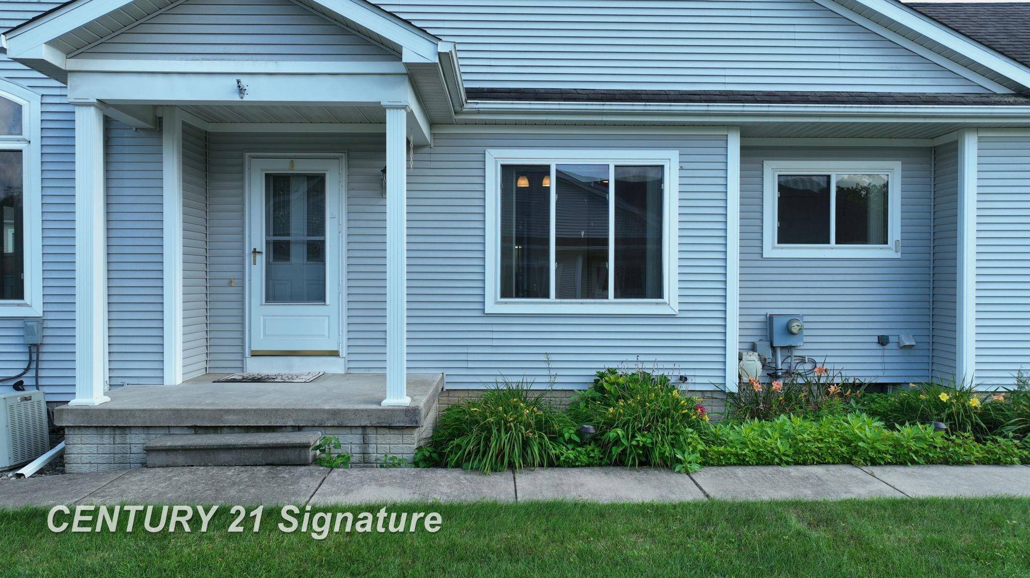 132 Aberdeen Drive, Flushing, MI 48433