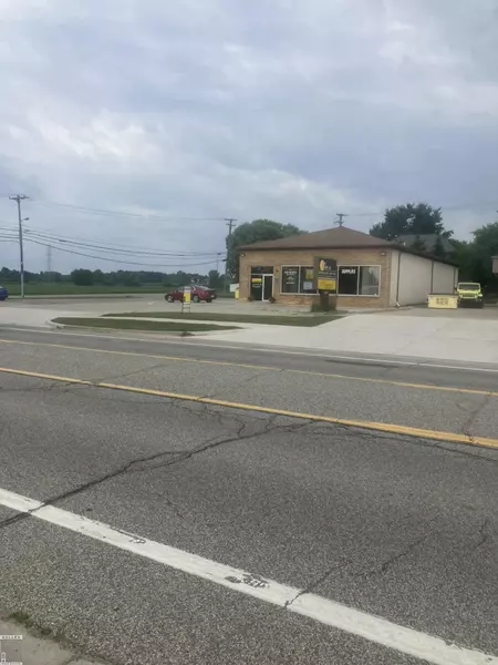 64007 Van Dyke Road, MI 48095