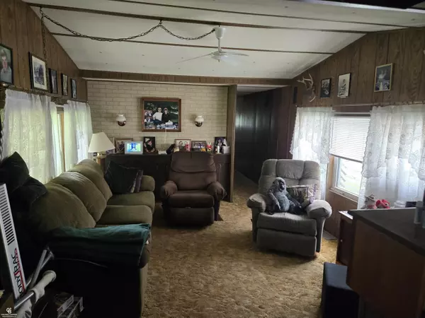 Yale, MI 48097,8009 Arendt Road