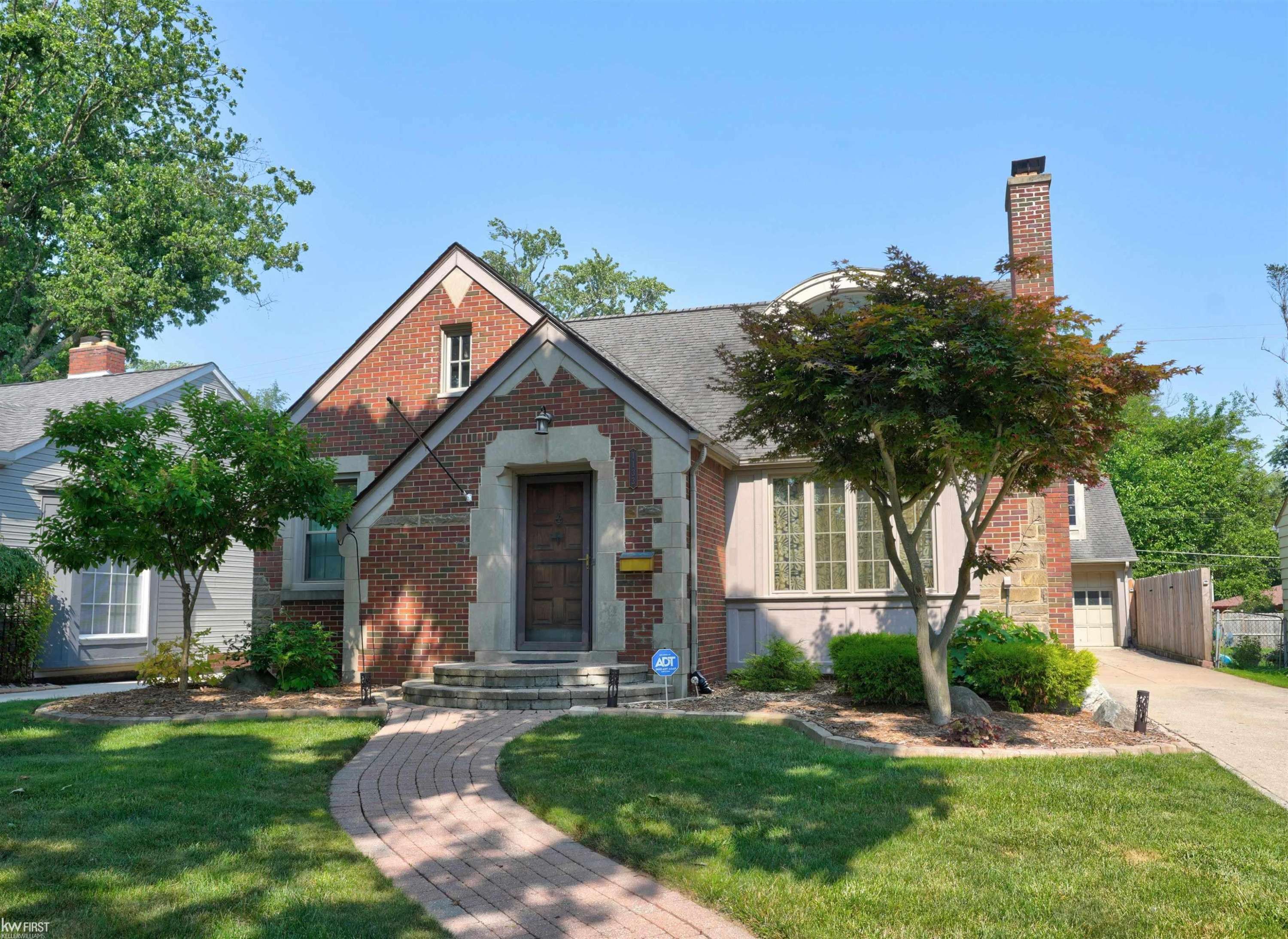 1133 Kensington Avenue, Flint, MI 48503