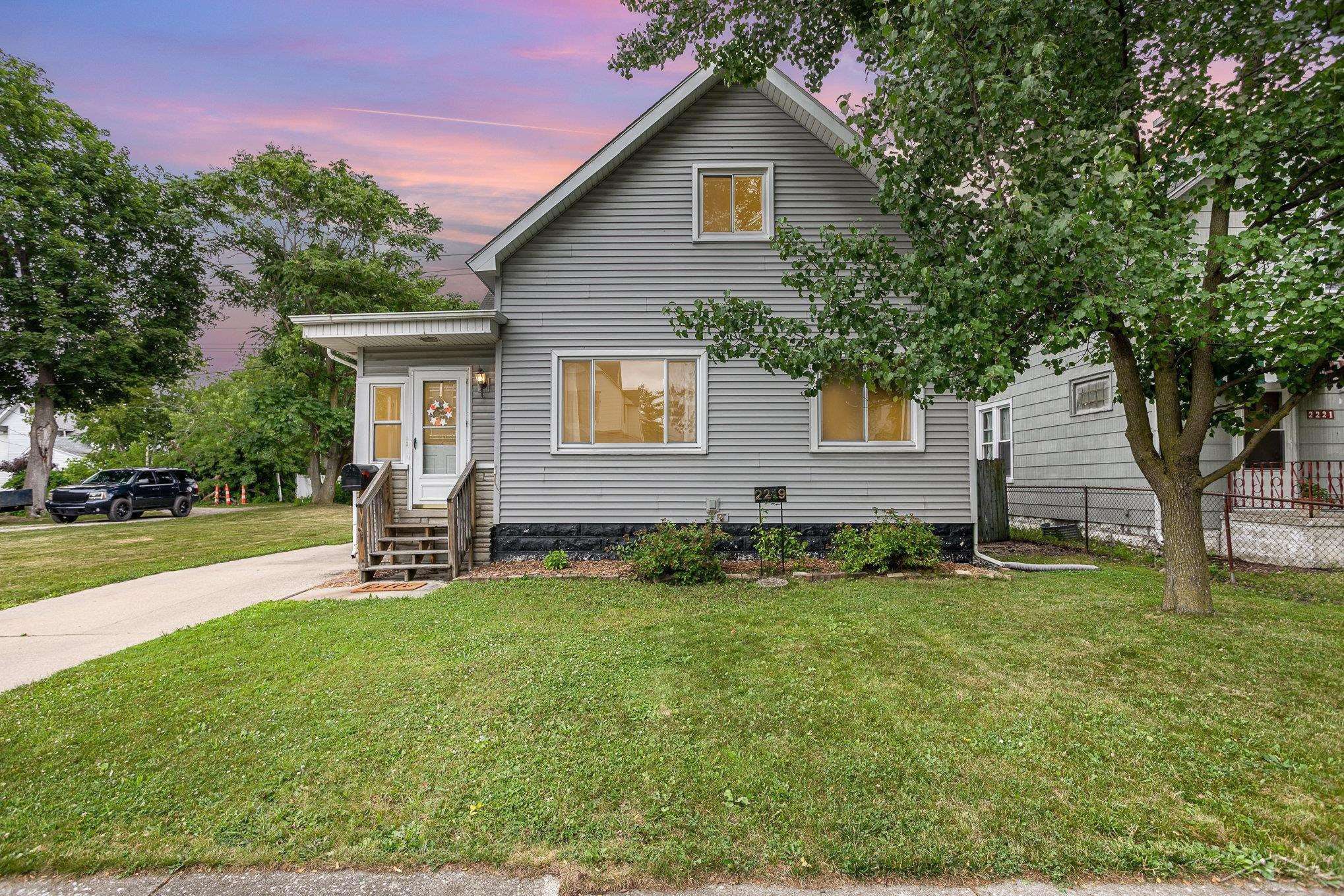 2219 Broadway Street, Bay City, MI 48708