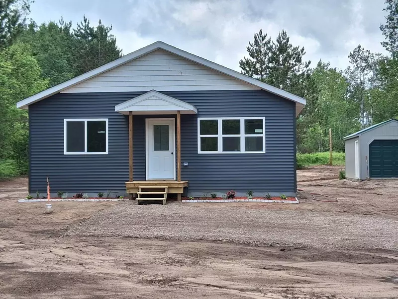 6277 Breezewood Drive, Mancelona, MI 49659