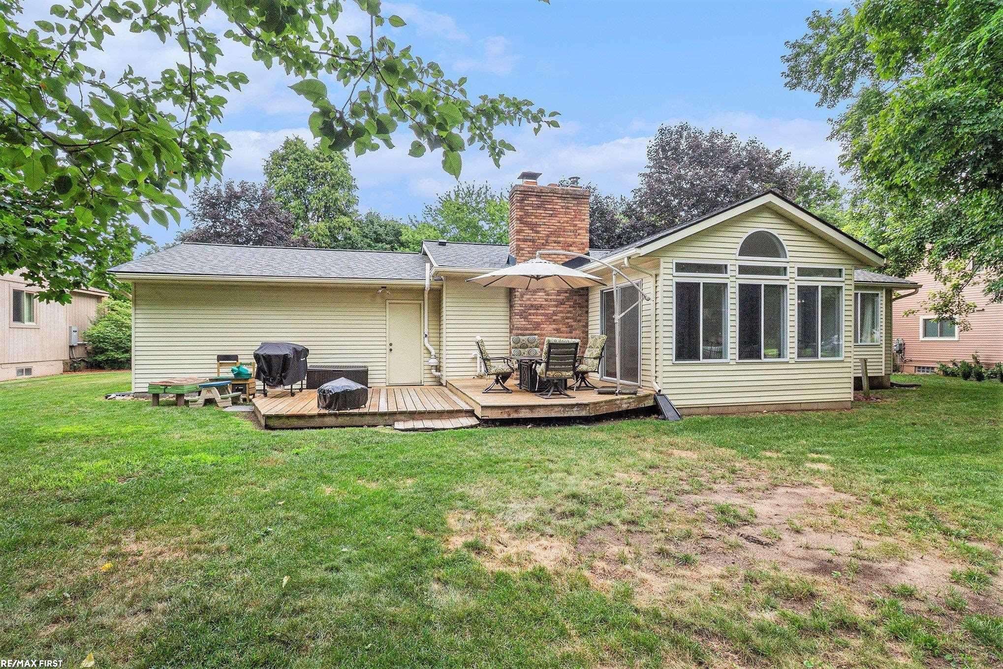 Clarkston, MI,6423 Woodglen Drive
