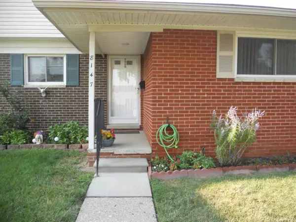 Warren, MI 48093,8147 BUSKO Street