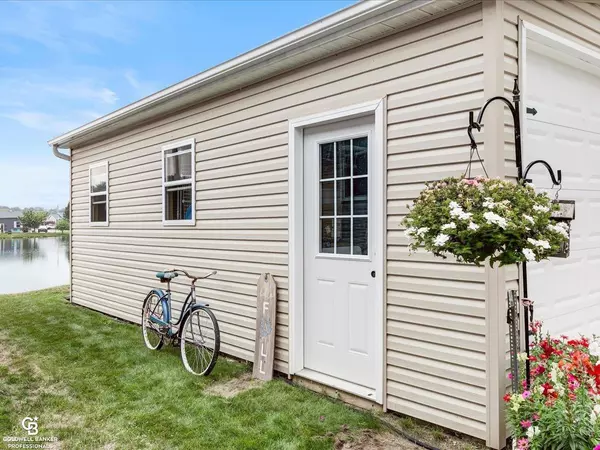 MI,6281 Square Lake Drive