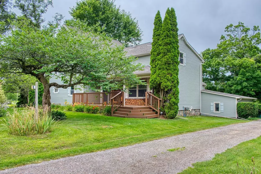 7712 S M 52 Highway, Owosso, MI 48867