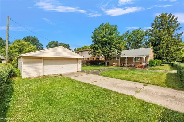 Roseville, MI 48066,16670 E 12 Mile Road
