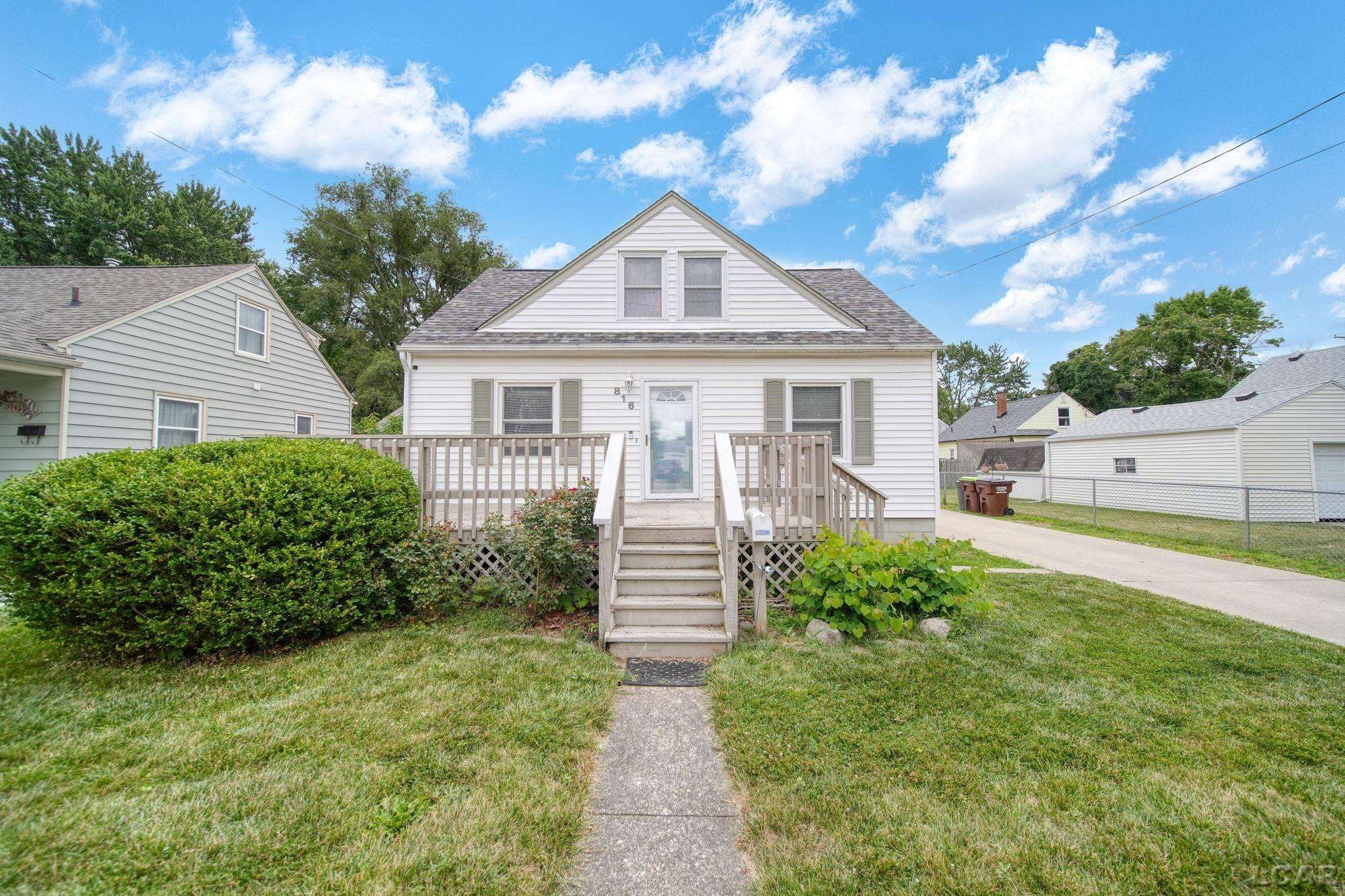 816 Sheffield Avenue, Adrian, MI 49221