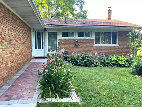 Fenton, MI 48430,10262 Faussett Road