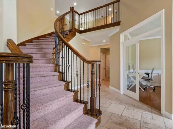 Rochester Hills, MI 48306,1130 Silver Creek Court