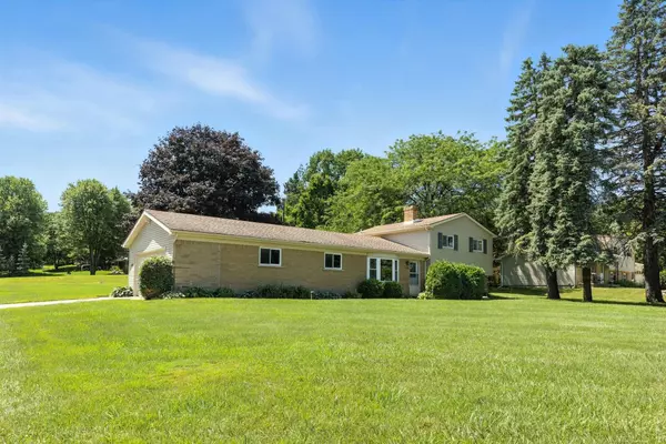 MI 48065,11376 33 Mile Road