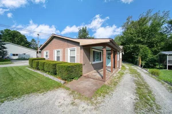 236 S Steer Street, Addison, MI 49220