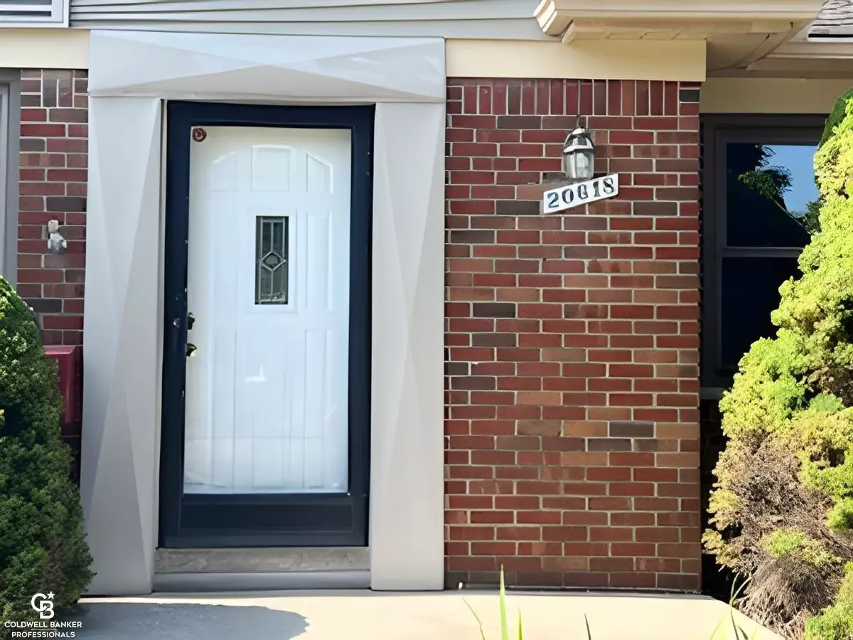 Saint Clair Shores, MI 48080,20618 Sunnyside Street