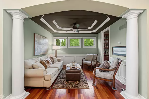 South Lyon, MI 48178,54435 Birchwood Drive