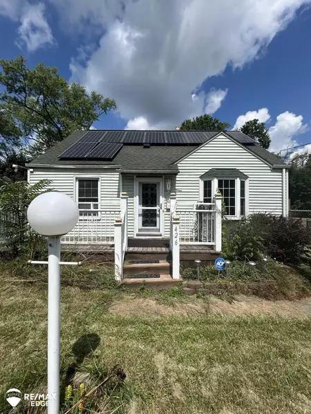 426 W Wood Street, Flint, MI 48503